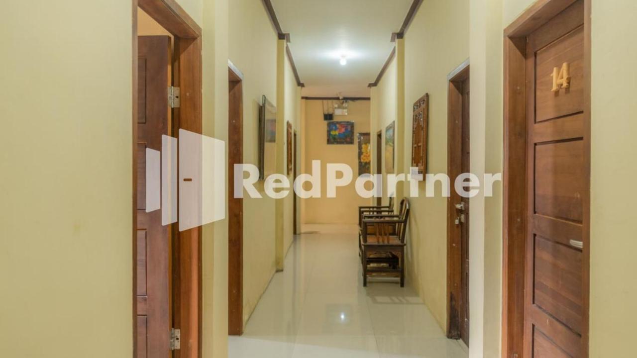 Vandhela Homestay Syariah Mitra Reddoorz Surabaya Dış mekan fotoğraf