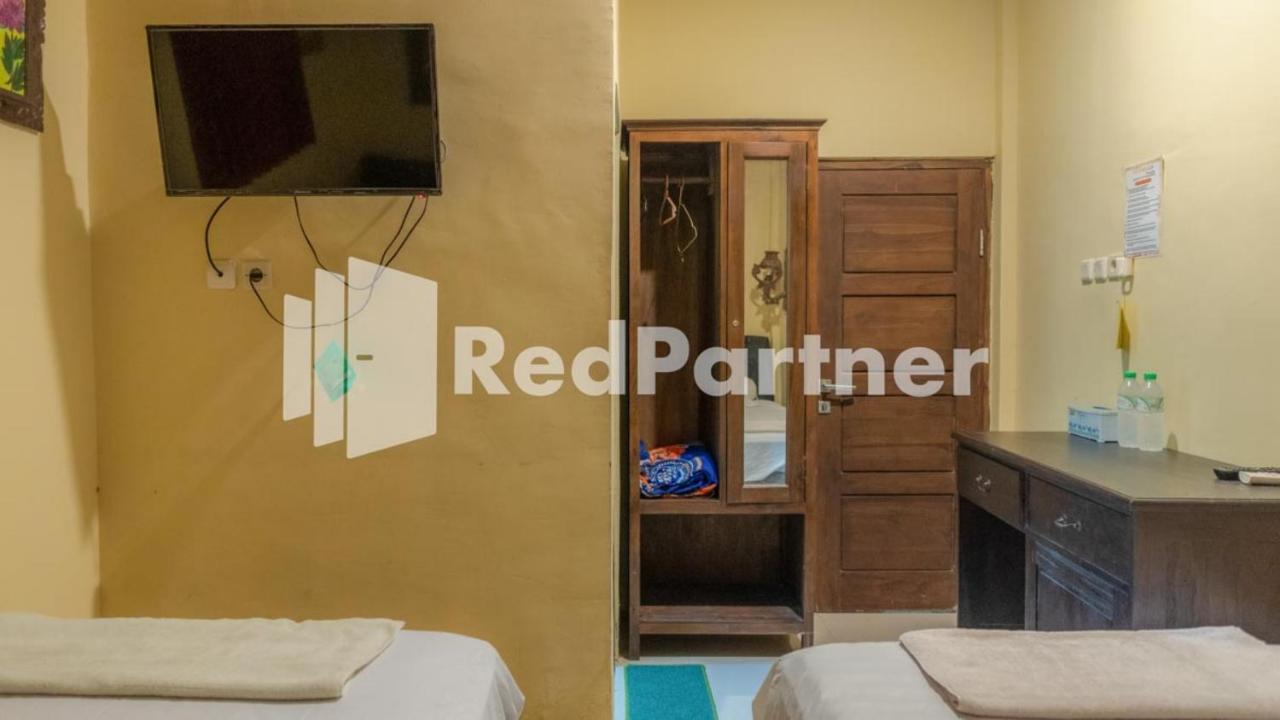 Vandhela Homestay Syariah Mitra Reddoorz Surabaya Dış mekan fotoğraf