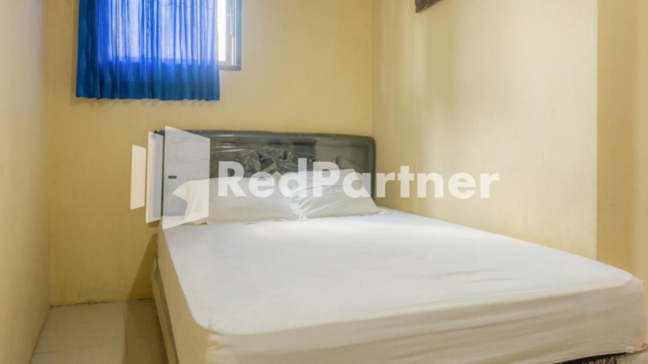 Vandhela Homestay Syariah Mitra Reddoorz Surabaya Dış mekan fotoğraf