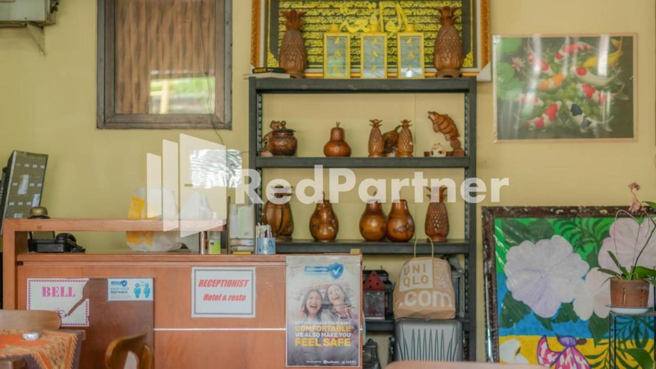 Vandhela Homestay Syariah Mitra Reddoorz Surabaya Dış mekan fotoğraf