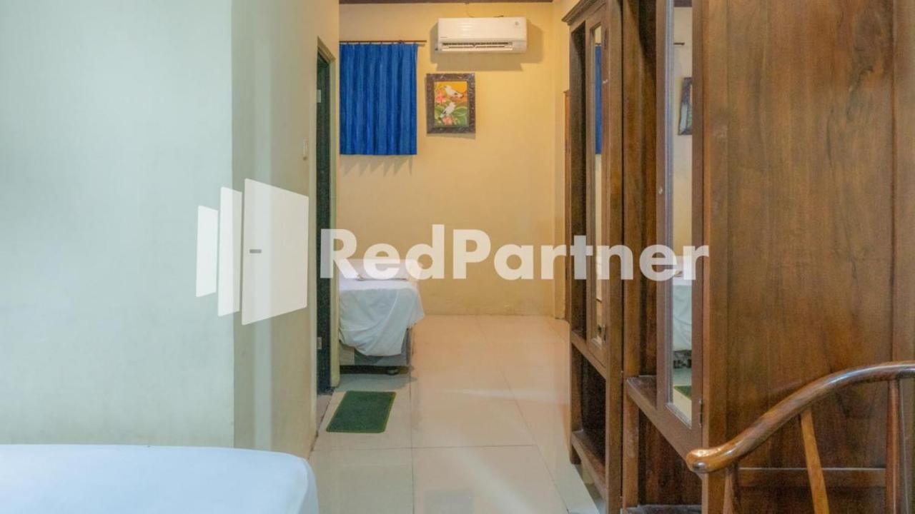 Vandhela Homestay Syariah Mitra Reddoorz Surabaya Dış mekan fotoğraf