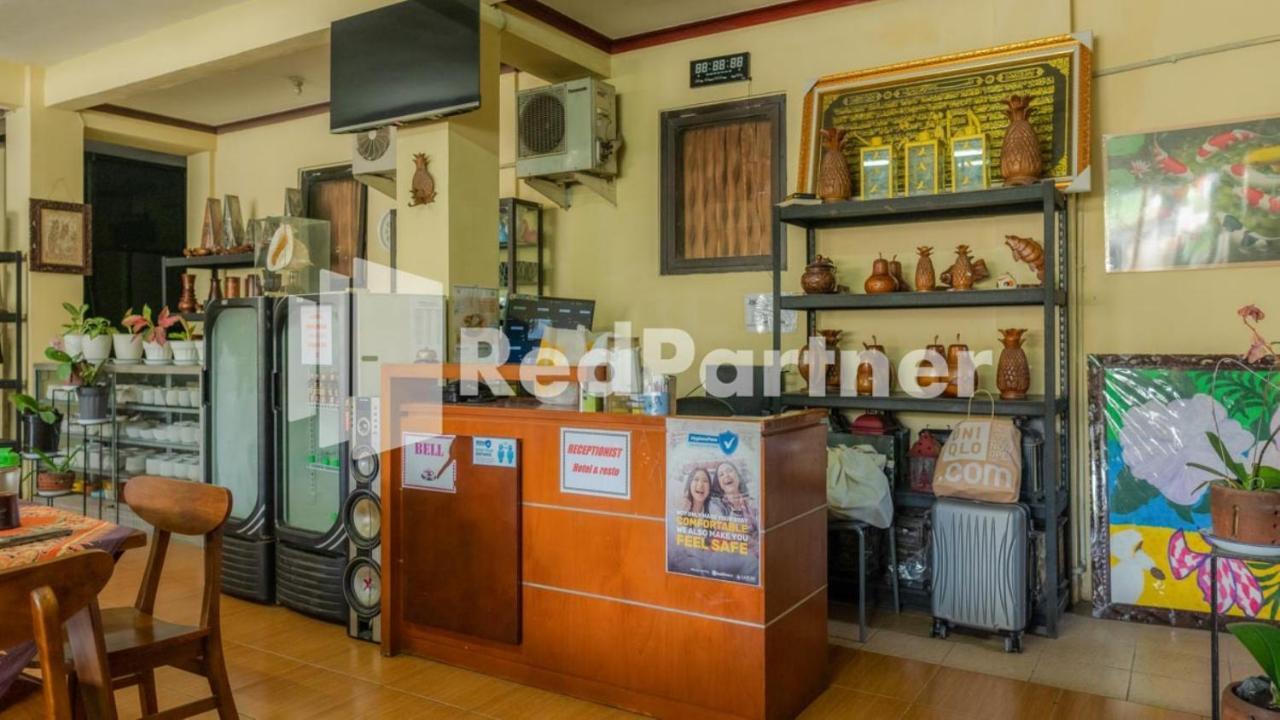 Vandhela Homestay Syariah Mitra Reddoorz Surabaya Dış mekan fotoğraf